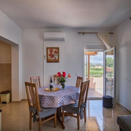Apartment Neretva Dream Komin  Εξωτερικό φωτογραφία
